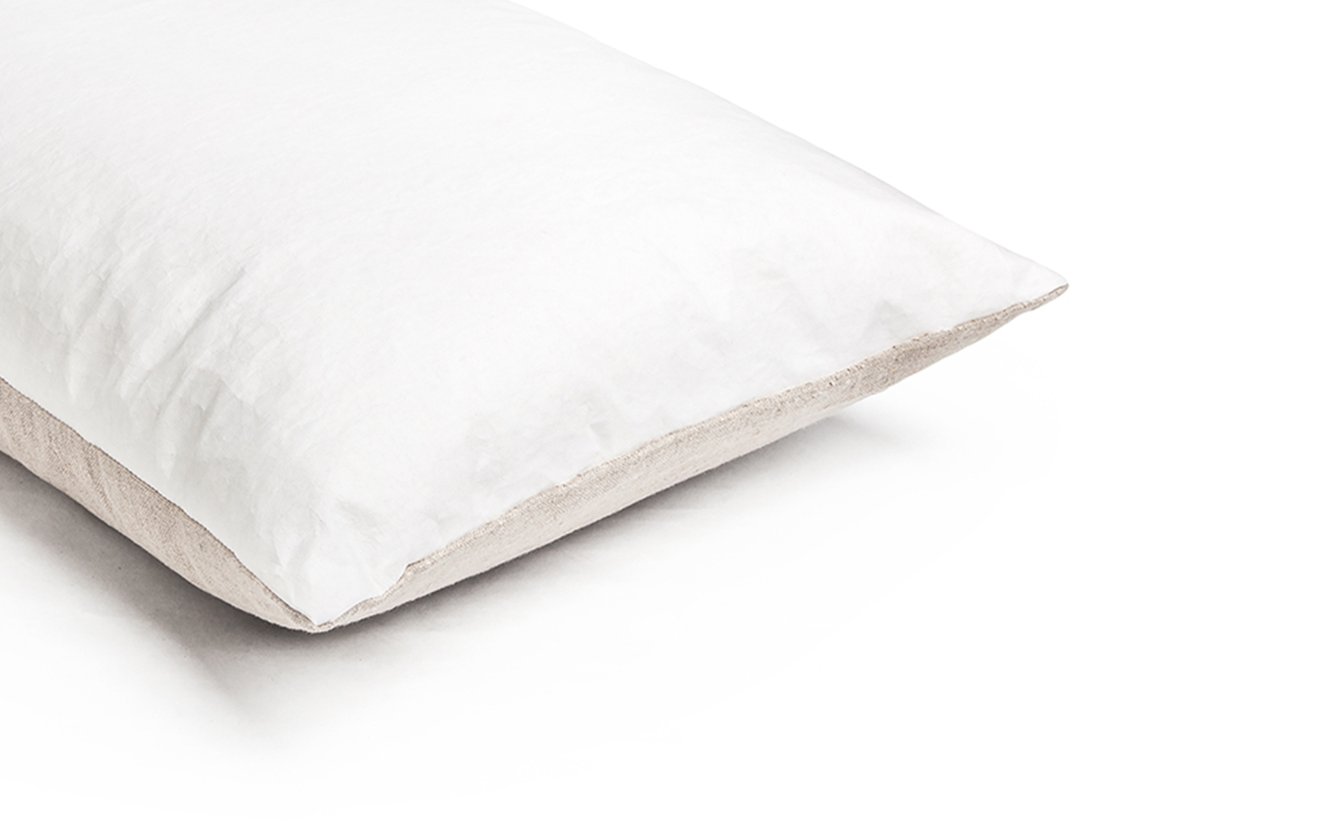Mrs.Me home couture - Cushion Paper White detail 2